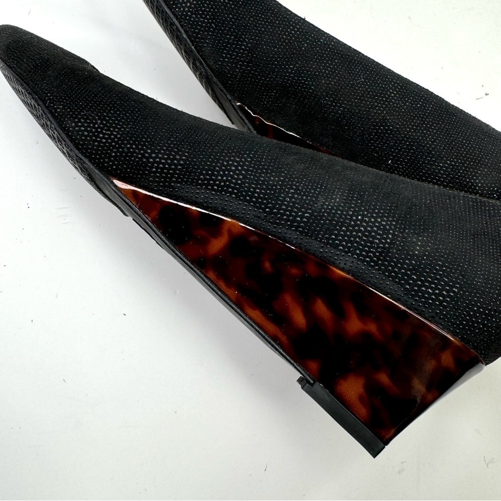 Stuart Weitzman black textured pointed toe wedges tortoise shell heel 8.5 - Picture 8 of 11